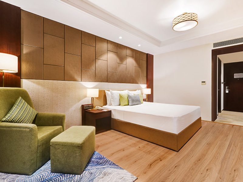Executive Temple View